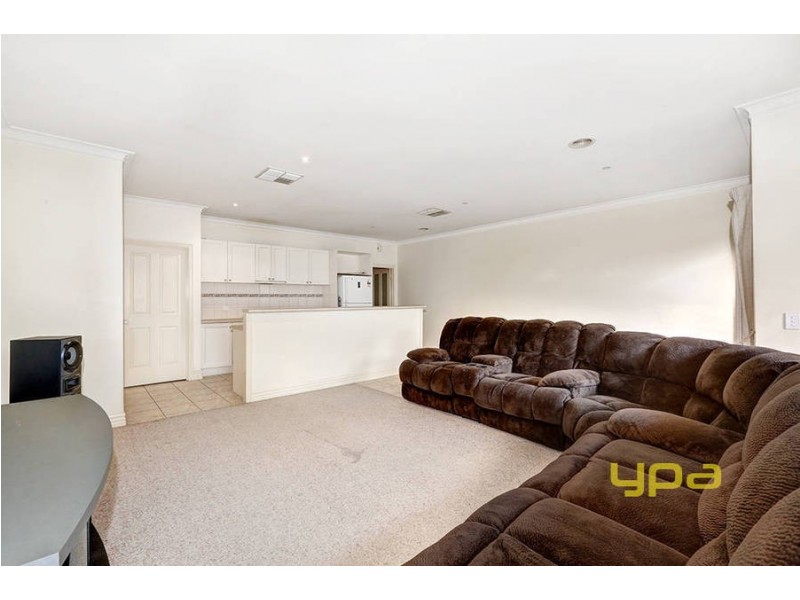 19 Grenville Terrace, Roxburgh Park VIC 3064