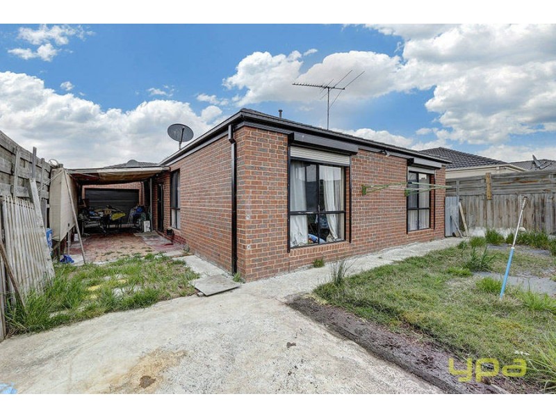 34 Broadway Street, Roxburgh Park VIC 3064