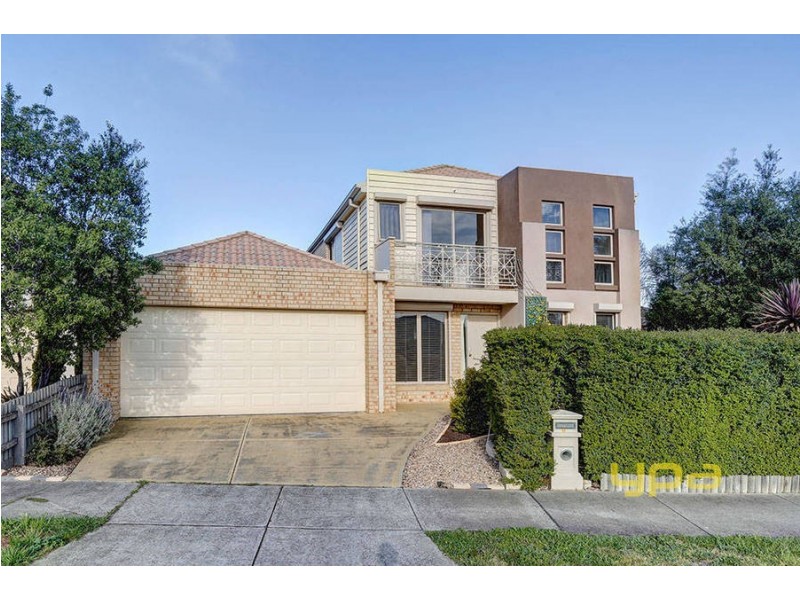 13 Athol Avenue, Roxburgh Park VIC 3064