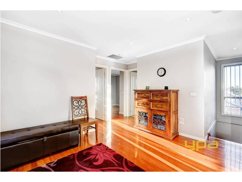 13 Athol Avenue, Roxburgh Park VIC 3064