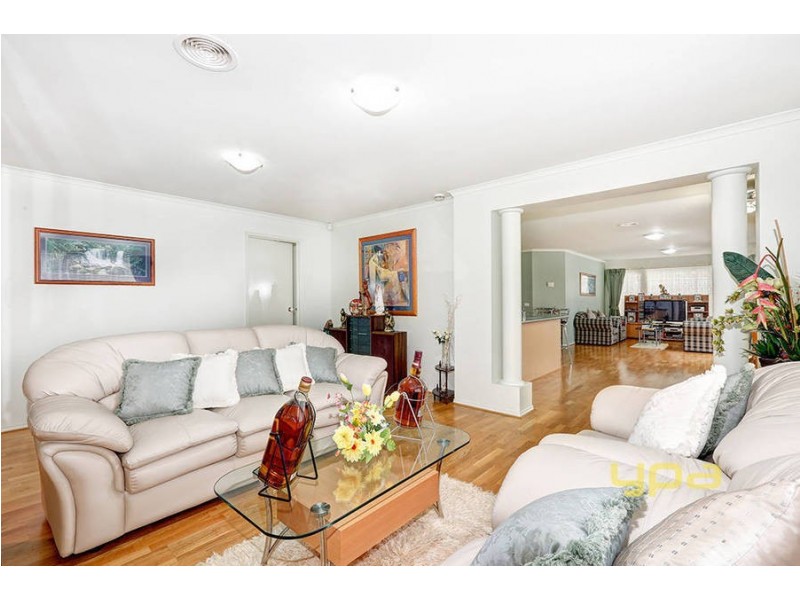 5  Parana Grove, Roxburgh Park VIC 3064