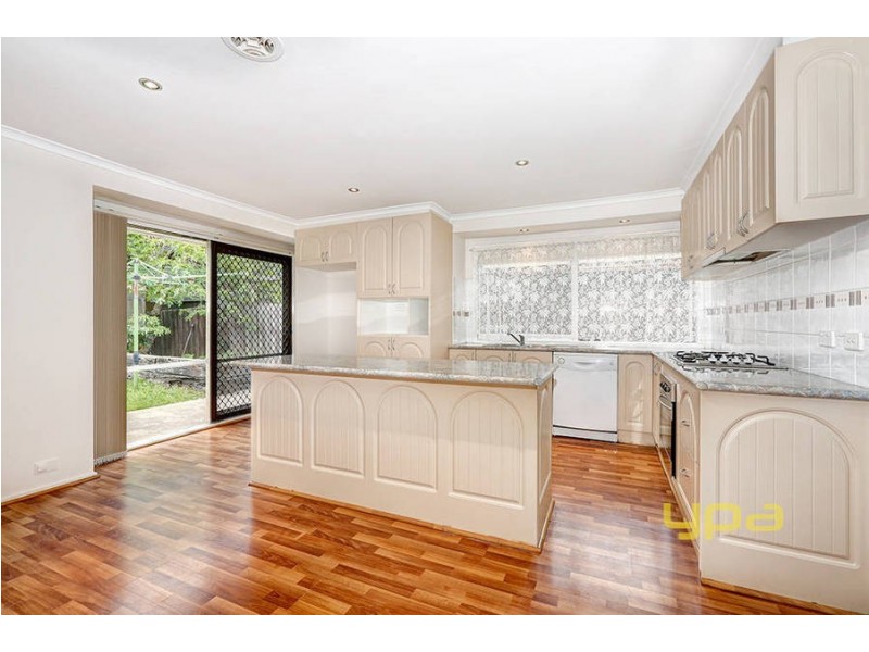 10  Camms Way, Meadow Heights VIC 3048