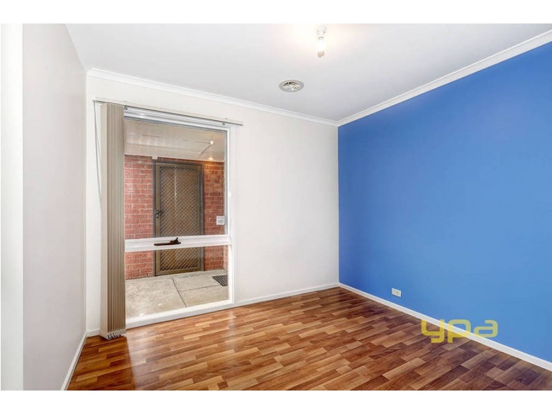 10  Camms Way, Meadow Heights VIC 3048