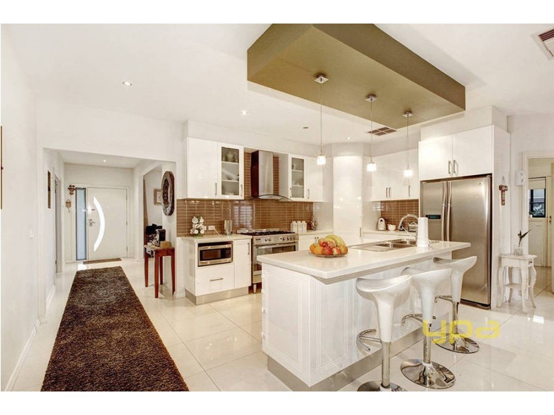 54 Serendip Crescent, Greenvale VIC 3059