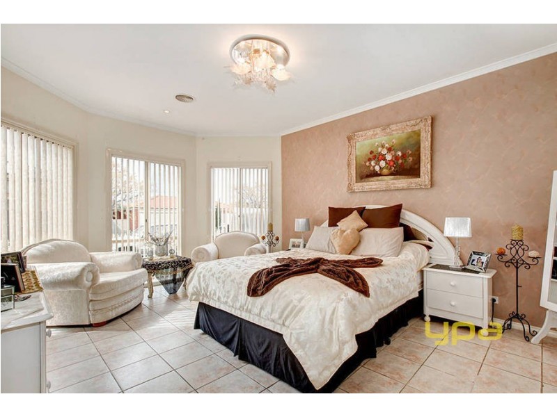 3 Parana Grove, Roxburgh Park VIC 3064