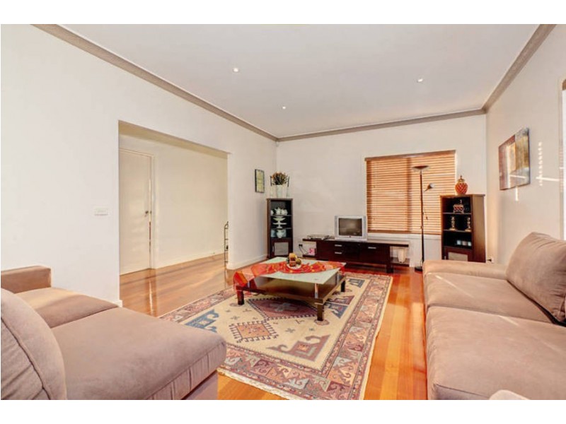 44 Stillwell Crescent, Roxburgh Park VIC 3064