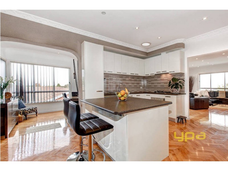 1 Linden Close, Meadow Heights VIC 3048