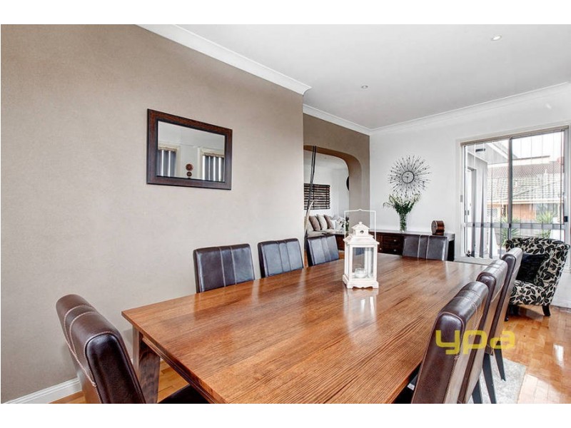 1 Linden Close, Meadow Heights VIC 3048