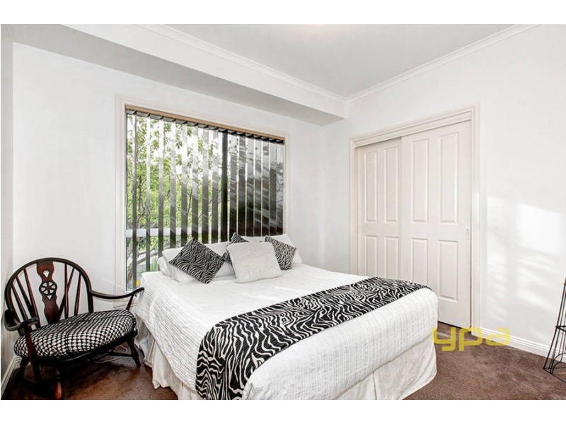 1 Linden Close, Meadow Heights VIC 3048