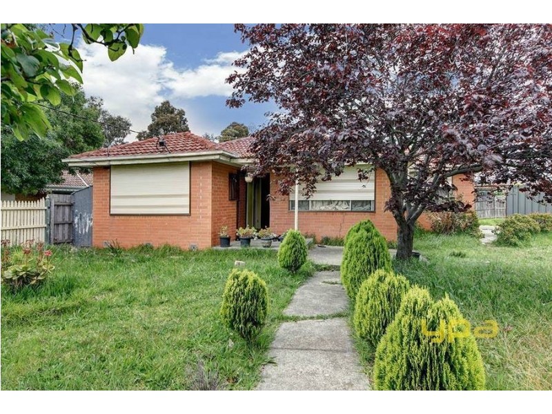 13 Regal Avenue, Thomastown VIC 3074