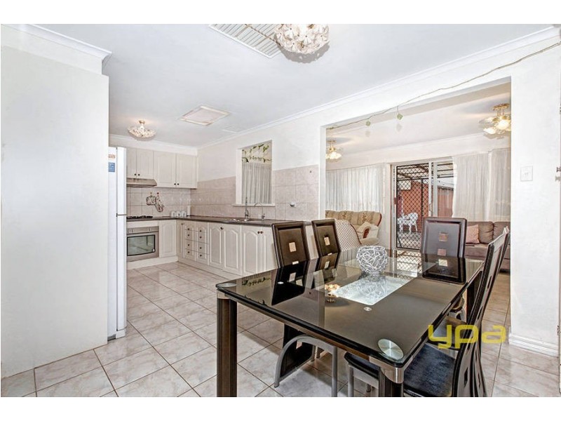 4 Crossley Crescent, Coolaroo VIC 3048