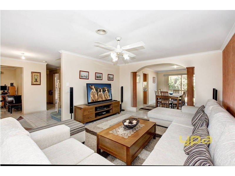 30 Tarcoola Avenue, Meadow Heights VIC 3048