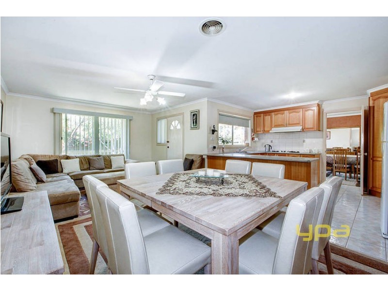 30 Tarcoola Avenue, Meadow Heights VIC 3048