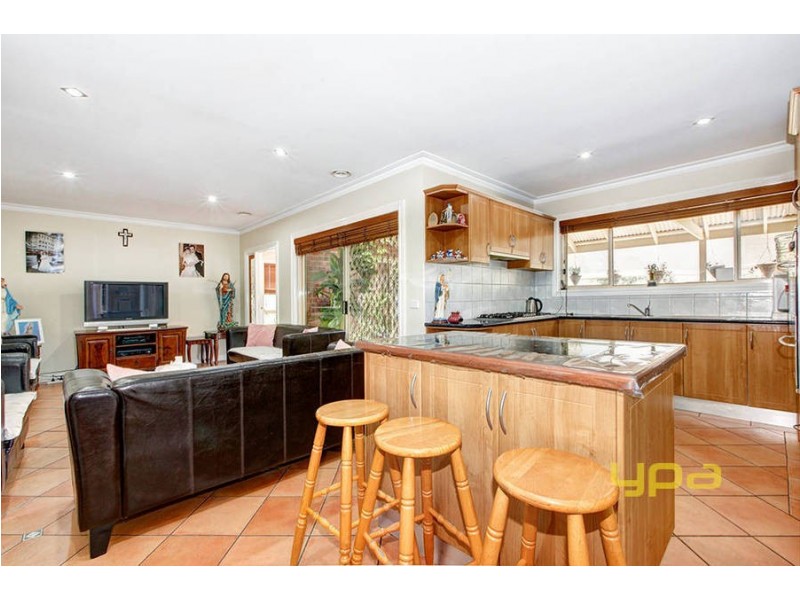 12 Dendy Court, Roxburgh Park VIC 3064