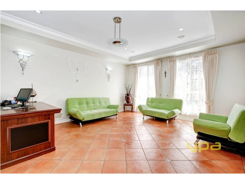 12 Dendy Court, Roxburgh Park VIC 3064