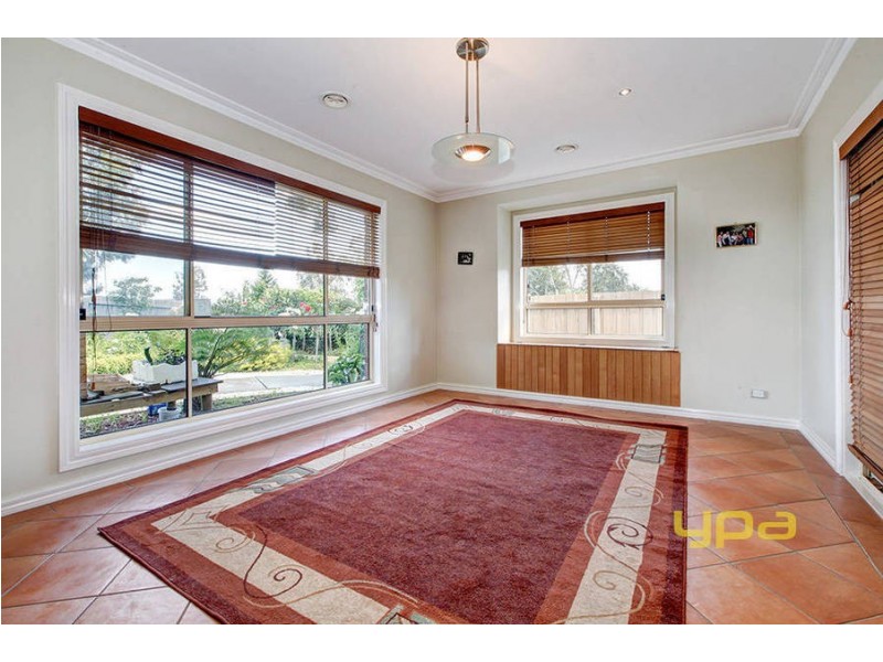 12 Dendy Court, Roxburgh Park VIC 3064
