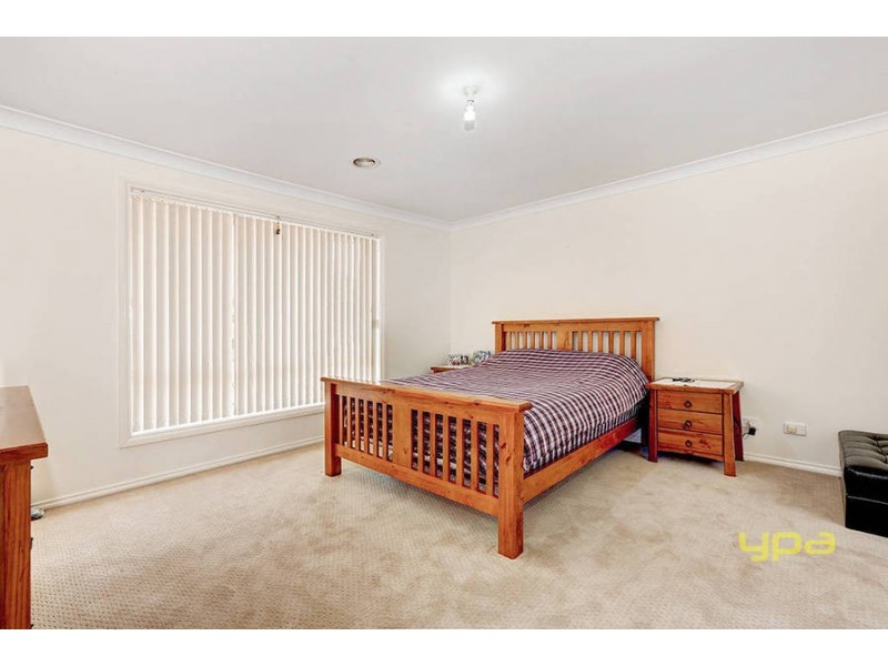 17 Cashmore Place, Roxburgh Park VIC 3064