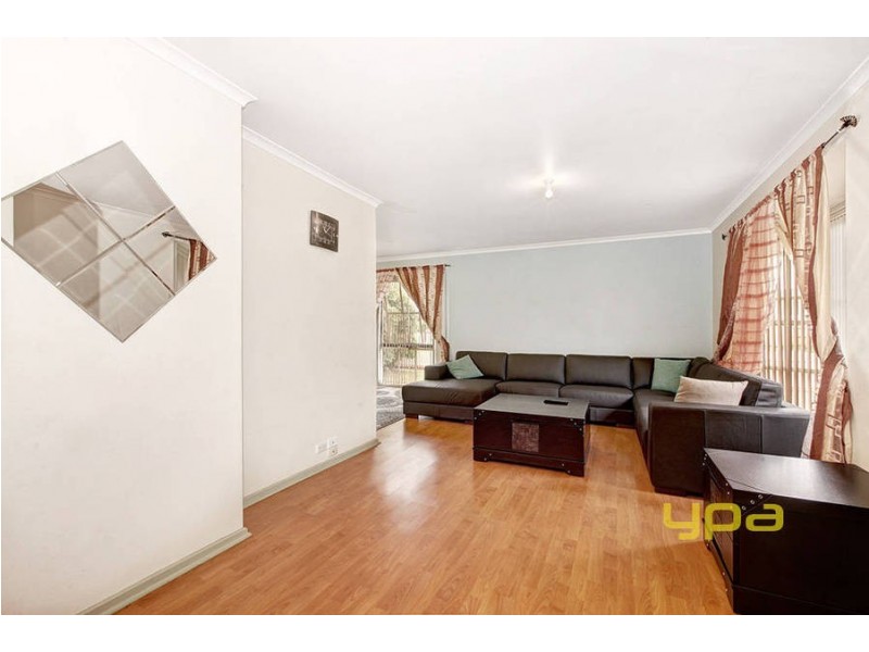 58 Ashleigh Crescent, Meadow Heights VIC 3048