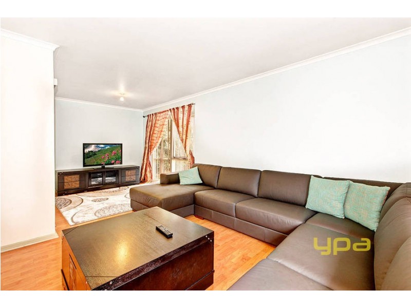 58 Ashleigh Crescent, Meadow Heights VIC 3048