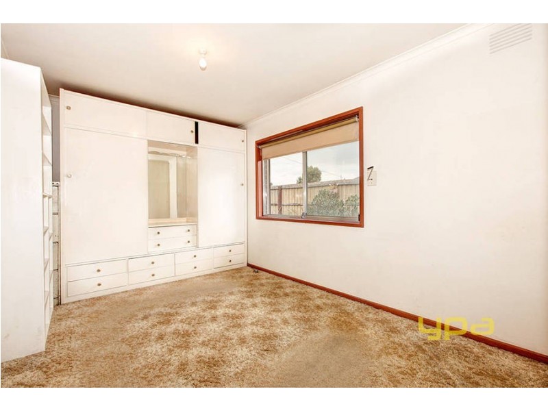 16 Dartmoor Court, Meadow Heights VIC 3048