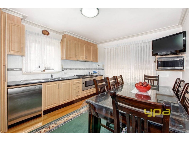 27 Warne Street, Coolaroo VIC 3048