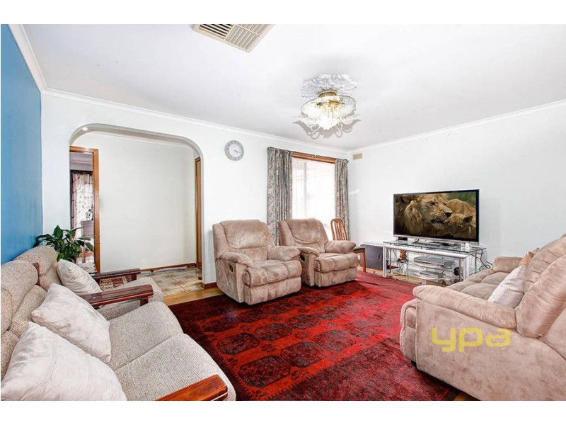 70 Malmsbury Drive, Meadow Heights VIC 3048