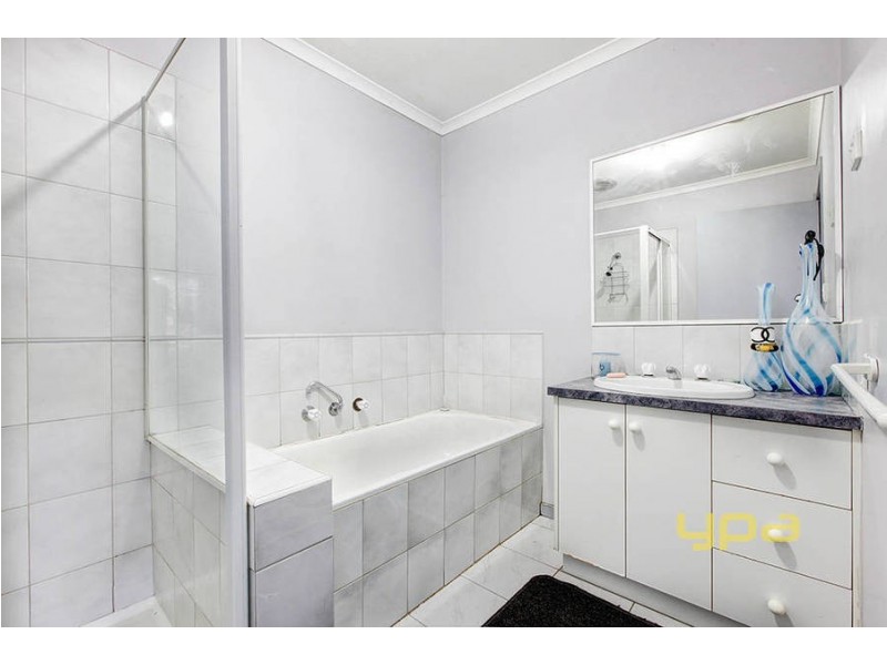 9 Addison Way, Roxburgh Park VIC 3064