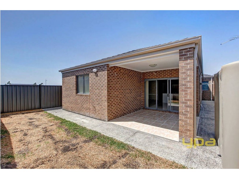 27 Kalorama Street, Greenvale VIC 3059