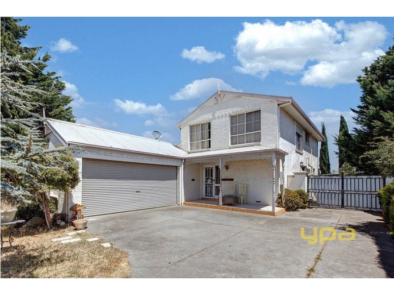 44 Fuschia Place, Meadow Heights VIC 3048