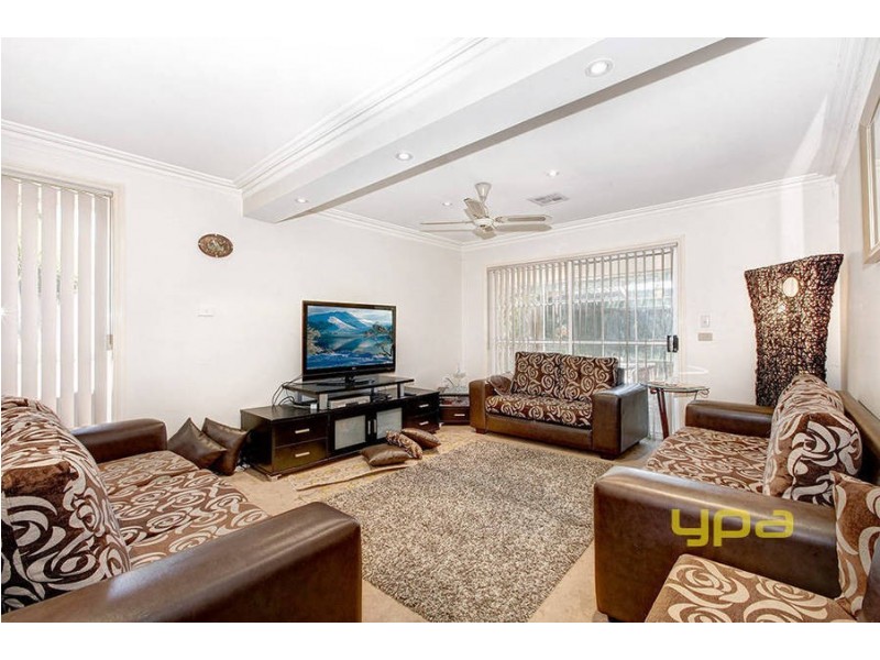 44 Fuschia Place, Meadow Heights VIC 3048