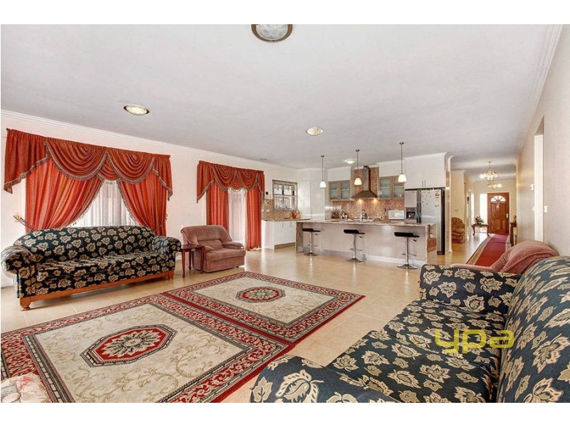 20 Mensa Court, Roxburgh Park VIC 3064