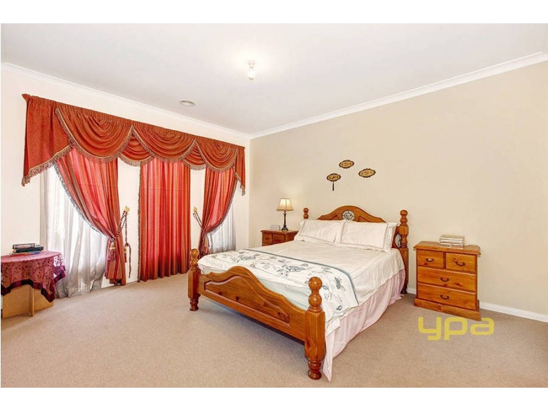 20 Mensa Court, Roxburgh Park VIC 3064