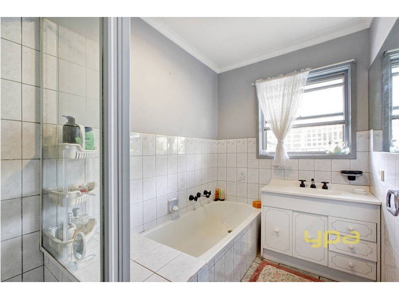 7 Fumina Court, Meadow Heights VIC 3048