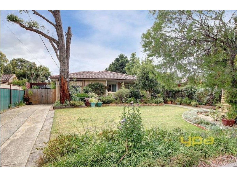 14 Navarre Court, Meadow Heights VIC 3048