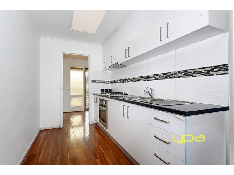 15 Eldorado Crescent, Meadow Heights VIC 3048