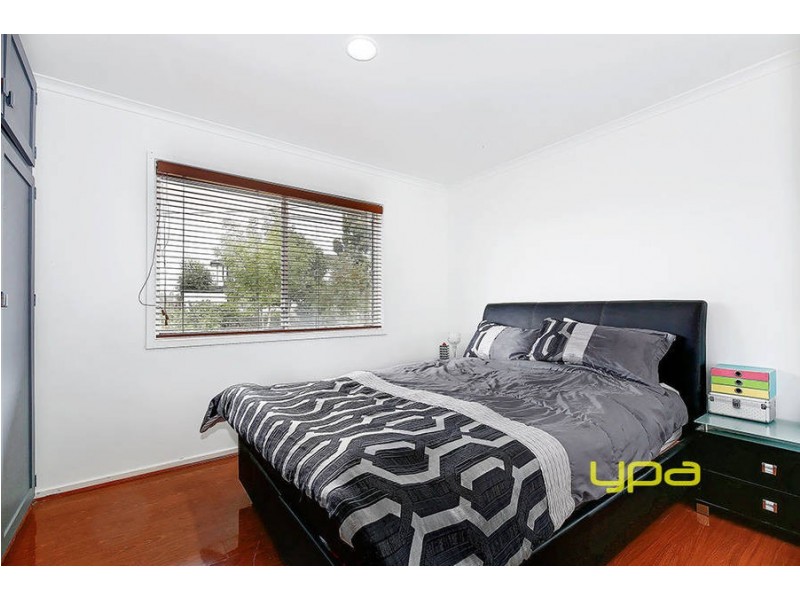 15 Eldorado Crescent, Meadow Heights VIC 3048