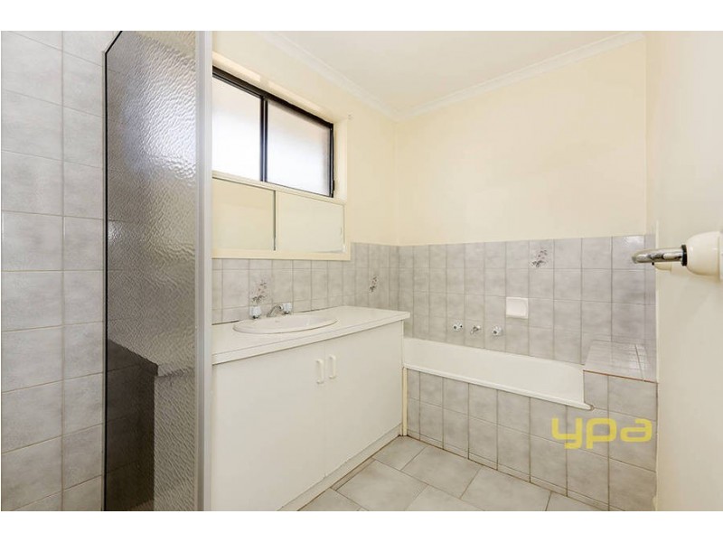 3 Leatherwood Grove, Meadow Heights VIC 3048