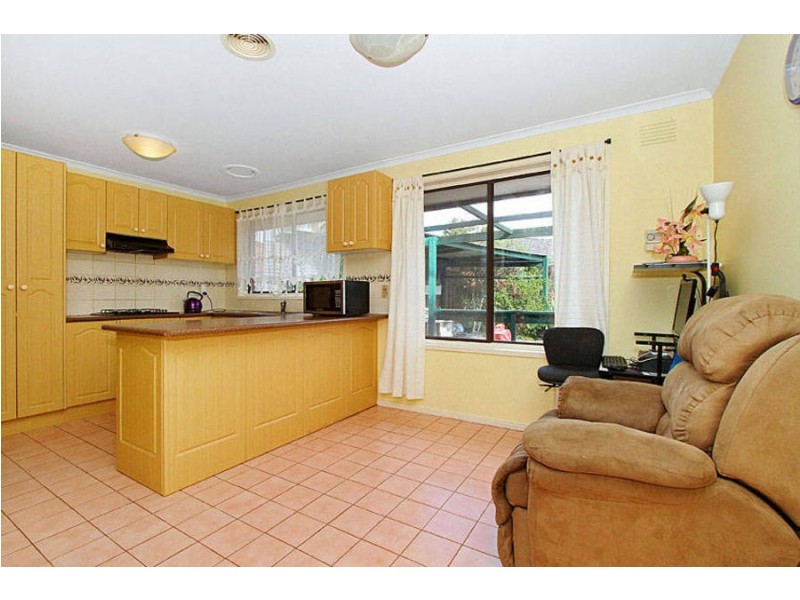 112 Rokewood Crescent, Meadow Heights VIC 3048