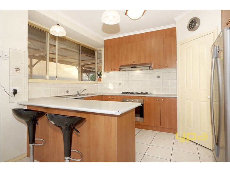 7 Truscott Avenue, Roxburgh Park VIC 3064