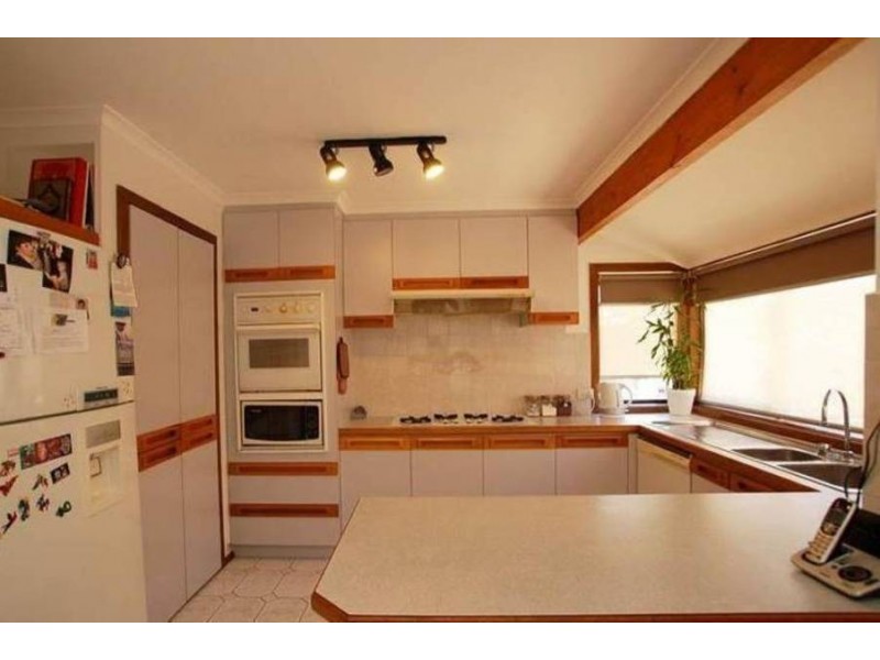 45 Fuschia Place, Meadow Heights VIC 3048