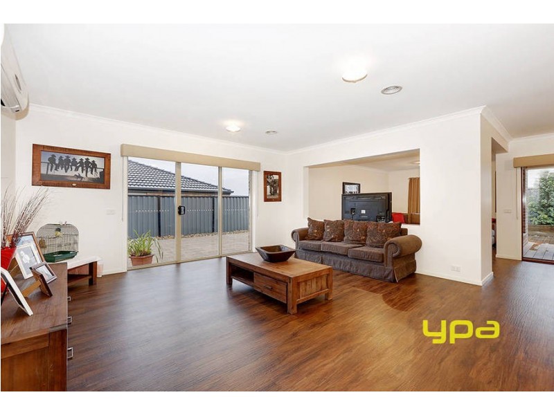 6 Beechworth Avenue, Greenvale VIC 3059