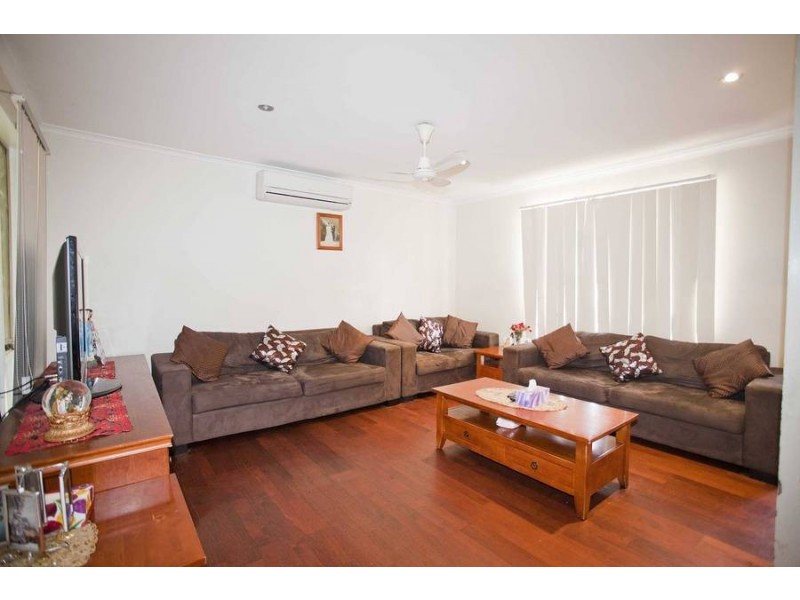 12 Pinus Place, Meadow Heights VIC 3048