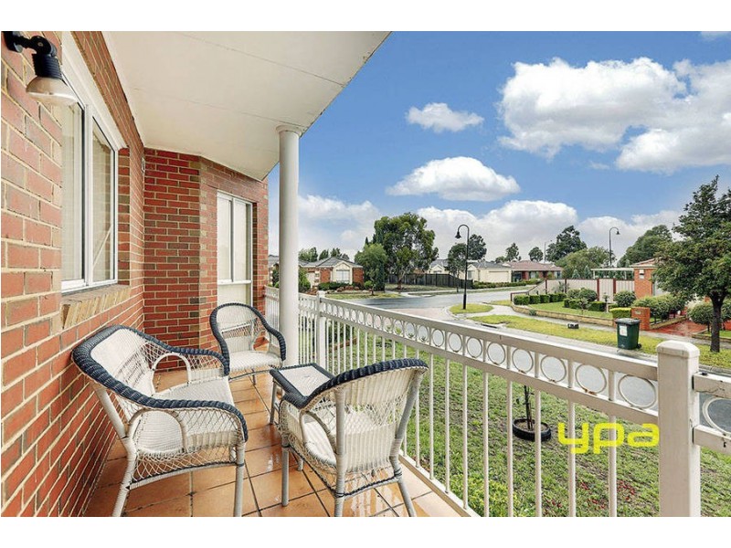 5 Mackellar Drive, Roxburgh Park VIC 3064