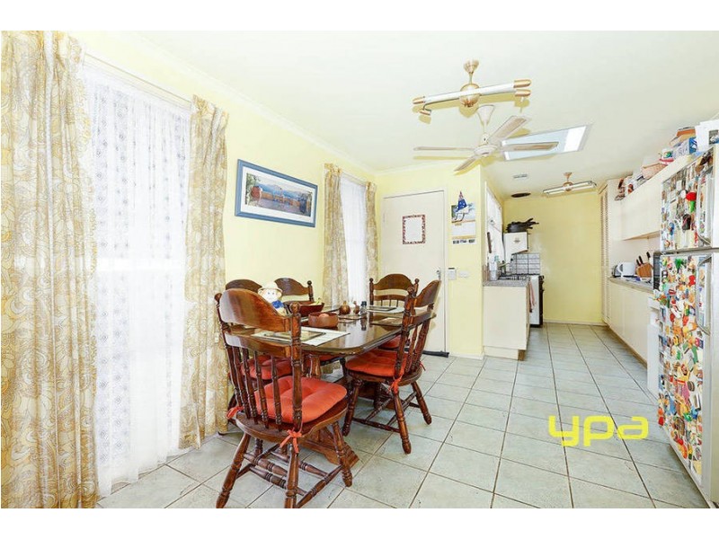 21 Norval Crescent, Coolaroo VIC 3048