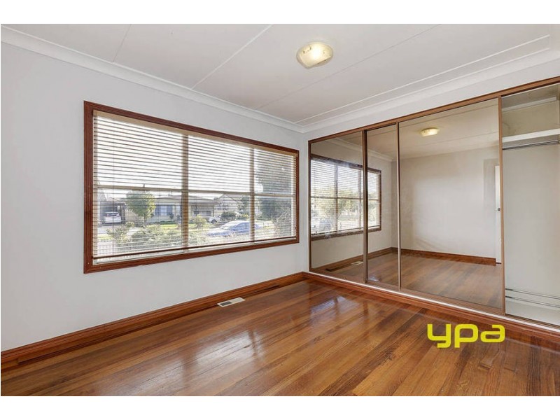 10 Syndal Street, Fawkner VIC 3060