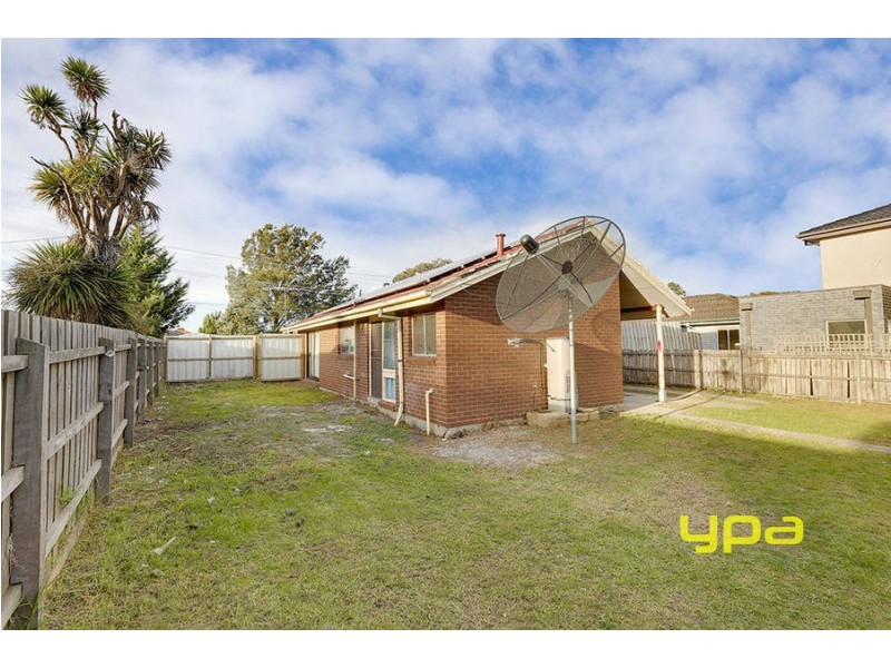 77 Eldorado Crescent, Meadow Heights VIC 3048