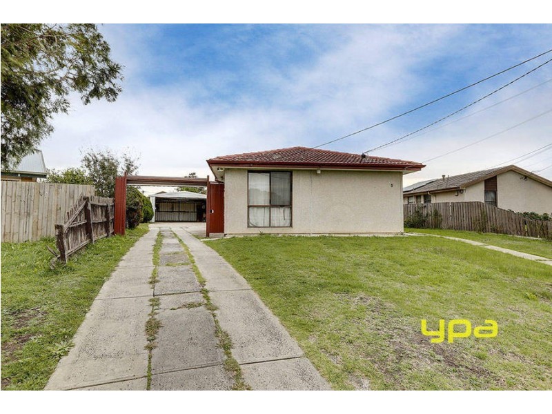 5 Rockbank Court, Meadow Heights VIC 3048