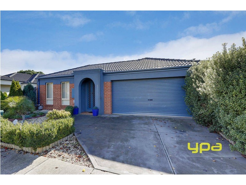 5 Severn Court, Roxburgh Park VIC 3064