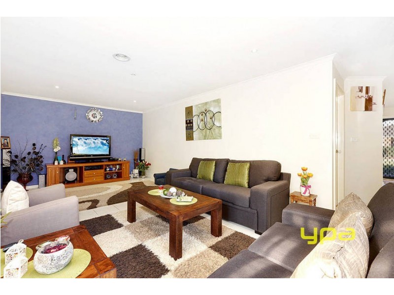 5 Severn Court, Roxburgh Park VIC 3064