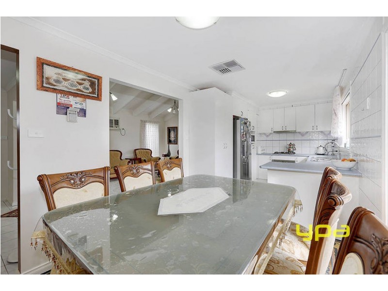 13 Yaralla Court, Meadow Heights VIC 3048